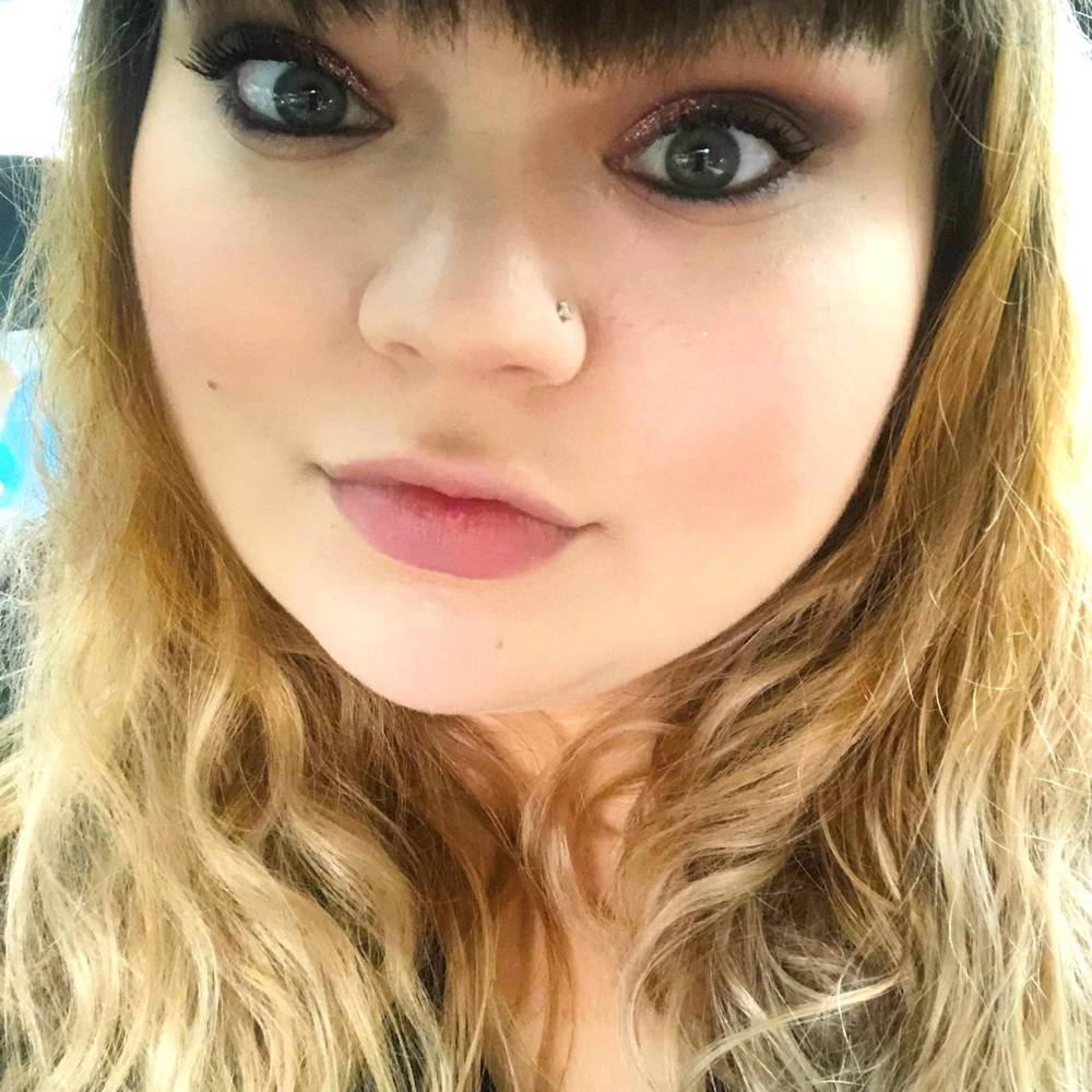 Meet your Posher, Jasmine